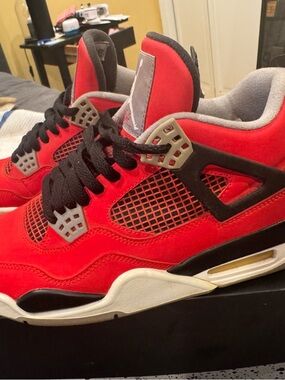 Air Jordan 4 Retro toro bravo 2013